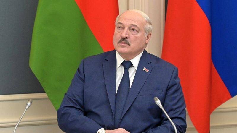 Lukashenko Pardons 31 Ukrainians