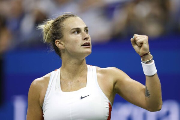 Теннисистка из Беларуси Сабаленка вызвала негодование у поклонников, выложив фотографии с новым бойфрендом после самоубийства бывшего партнера